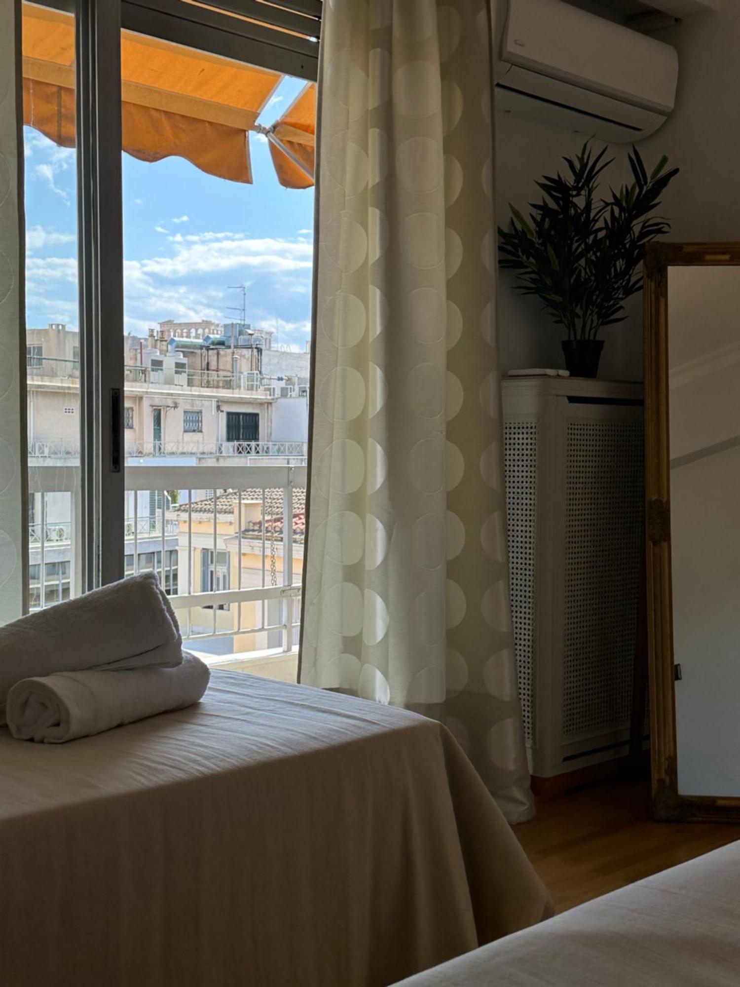 2 Bd Apt In Syntagma With Acropolis View Atena Exterior foto