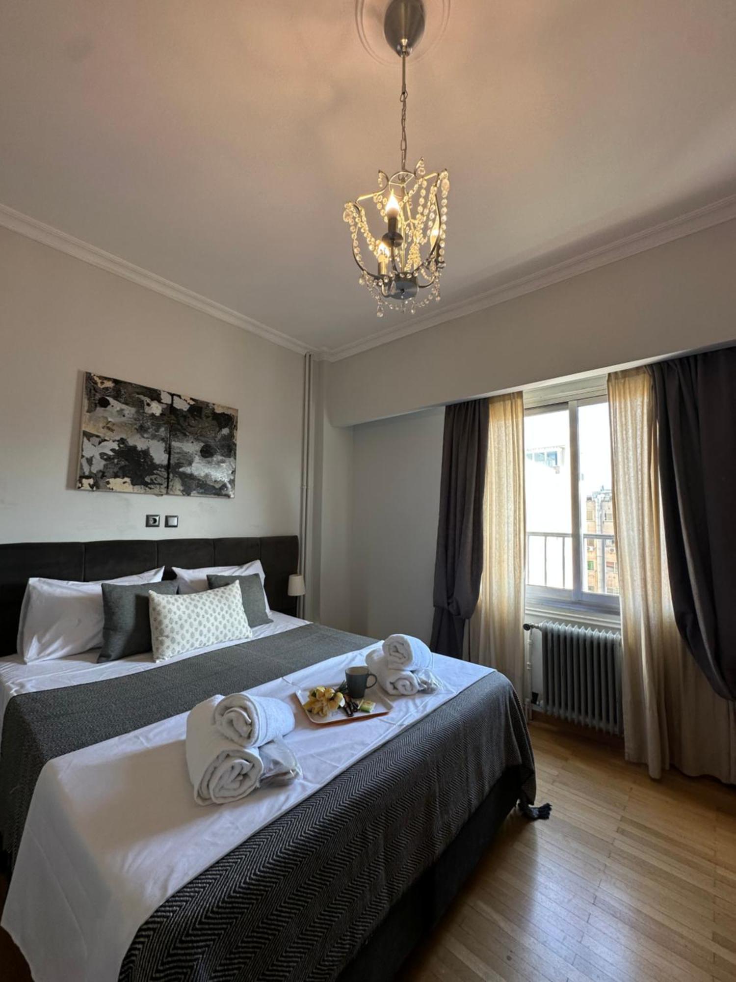 2 Bd Apt In Syntagma With Acropolis View Atena Exterior foto